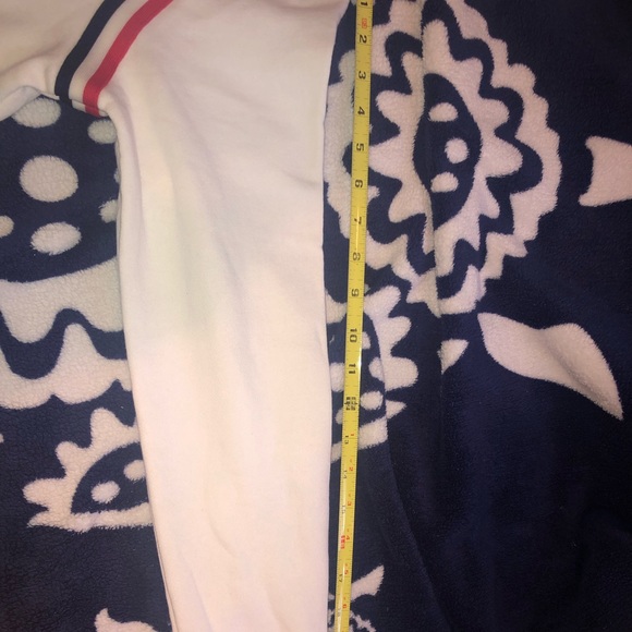 Old navy pullover medium sweater - Picture 4 of 8